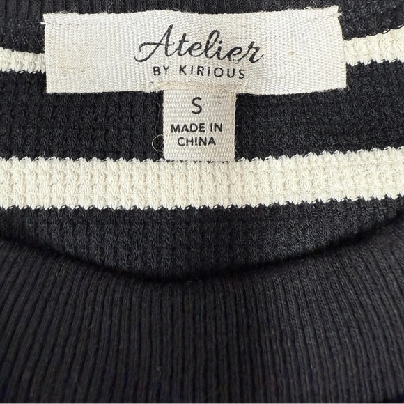NWOT Atelier by Kirious Short Sleeve Sweater Shirt Size S - Picture 3 of 3